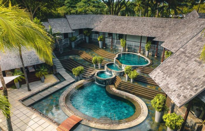 Royal Palm Beachcomber Luxury