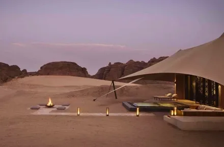 Luksusowy-hotel-Arabia-Saudyjska-Banyan-Tree-AlUla